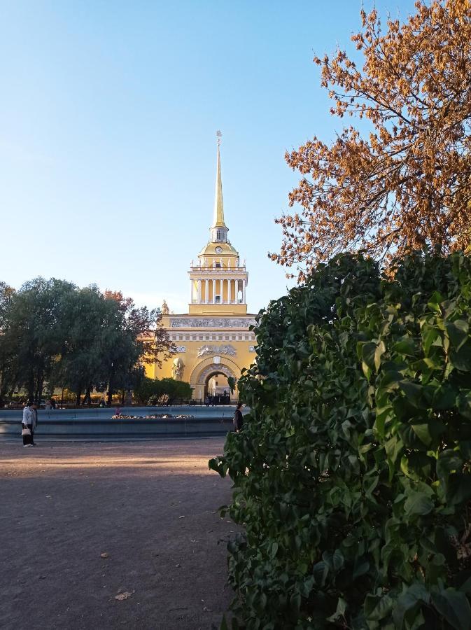 Solo Palace Square San Petersburgo Exterior foto